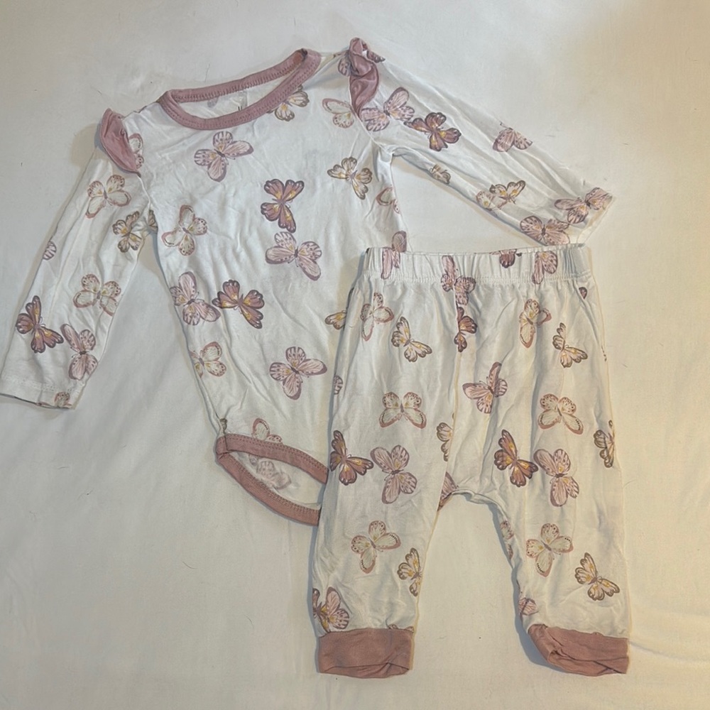Bamboo Butterfly Print Baby Outfit Set